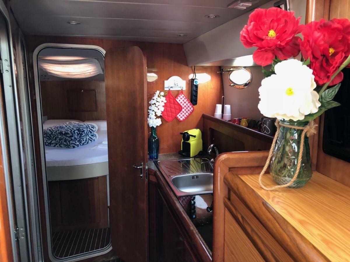 Yacht Suite Marina Di Grosseto Exterior foto