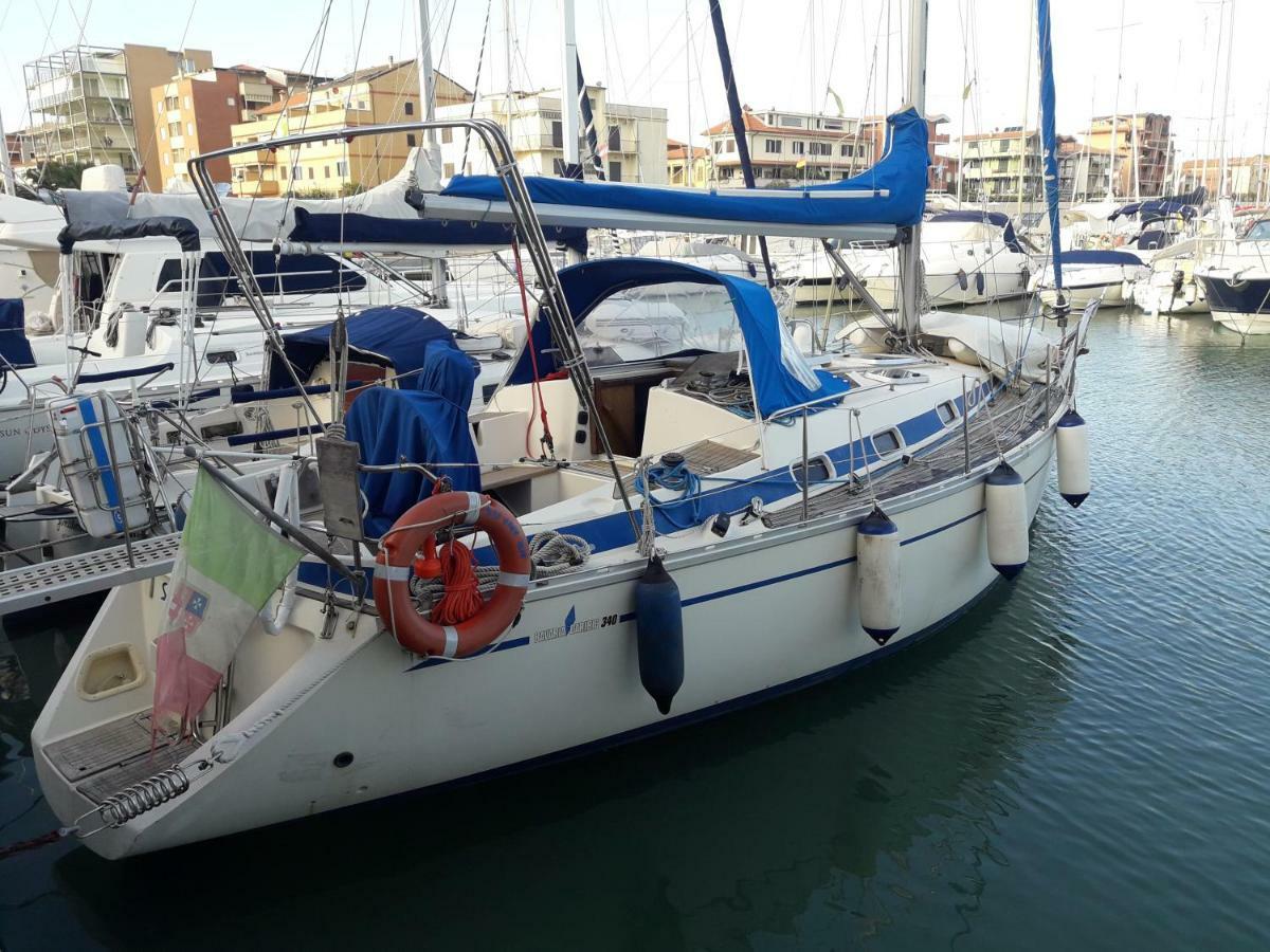 Yacht Suite Marina Di Grosseto Exterior foto