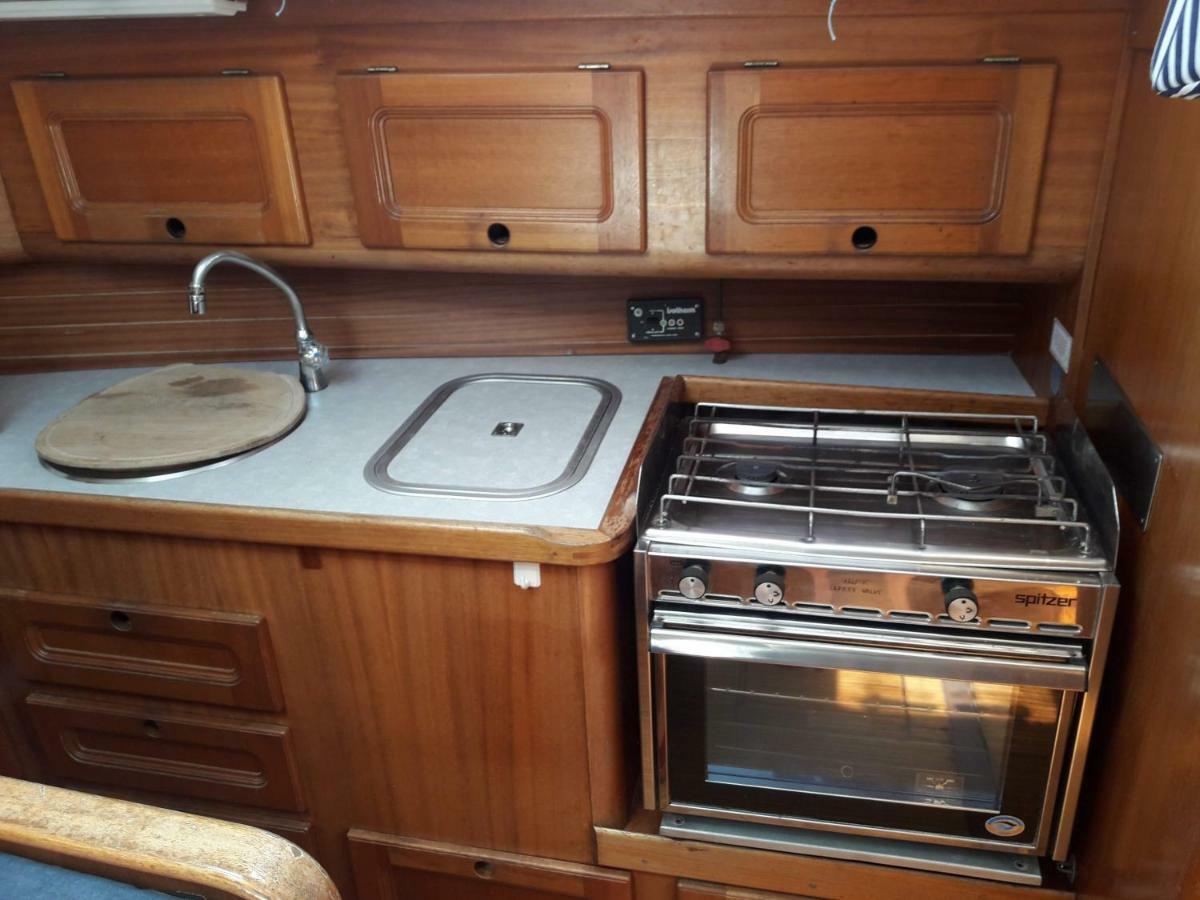 Yacht Suite Marina Di Grosseto Exterior foto