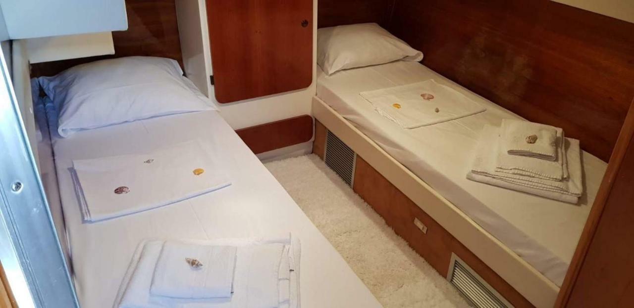 Yacht Suite Marina Di Grosseto Exterior foto